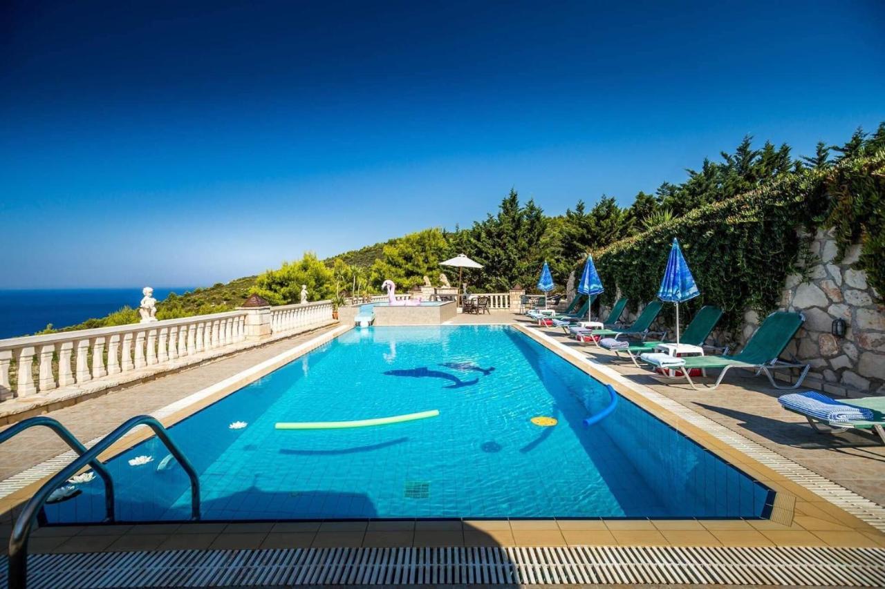 Prázdninový dům Me Away - Argo's Summer Poolside Retreats *