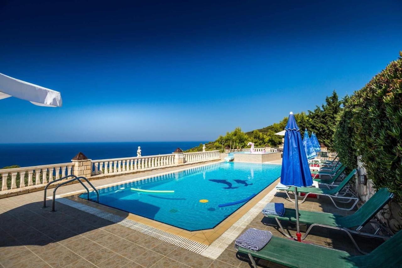 Prázdninový dům Me Away - Argo's Summer Poolside Retreats