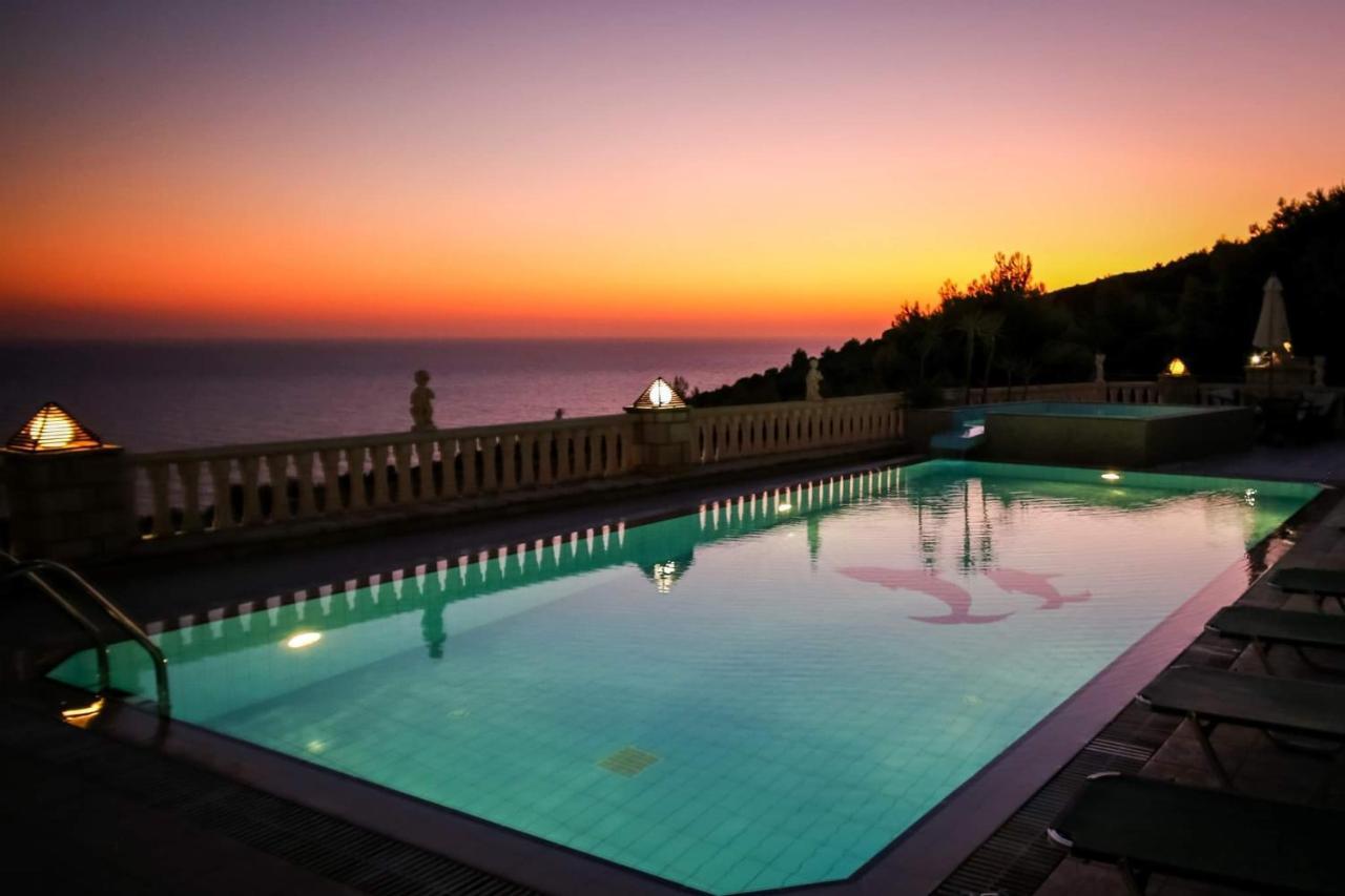 Prázdninový dům Me Away - Argo's Summer Poolside Retreats